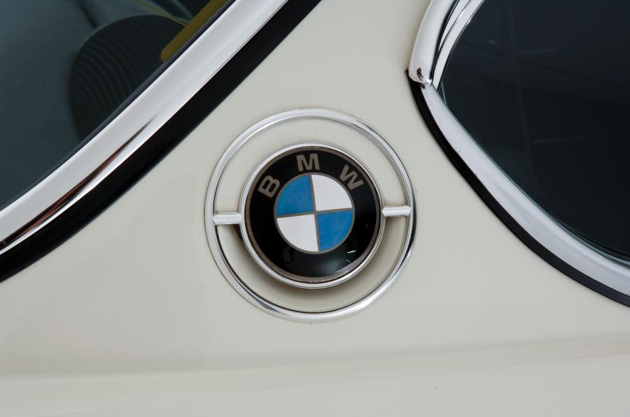  BMW 3.0 CSL Batmobile 1974 года  (фото 13 из 17)